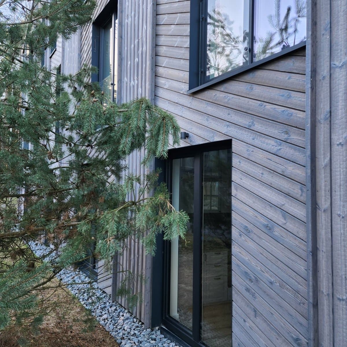 Nordic coastline living - Image 4