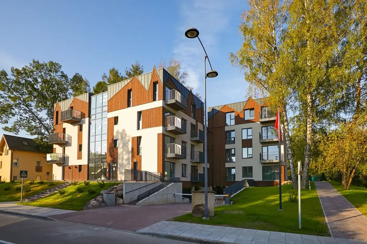 Lily's Apartments | Yakiwood project Lily's Apartments, Image 2